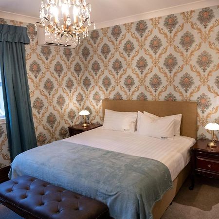 Eliza'S Manor Panzió Christchurch Kültér fotó